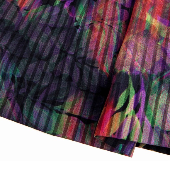 Ted Baker Jadzia Holographic Halftone A-Line Skirt - Picture 4 of 7